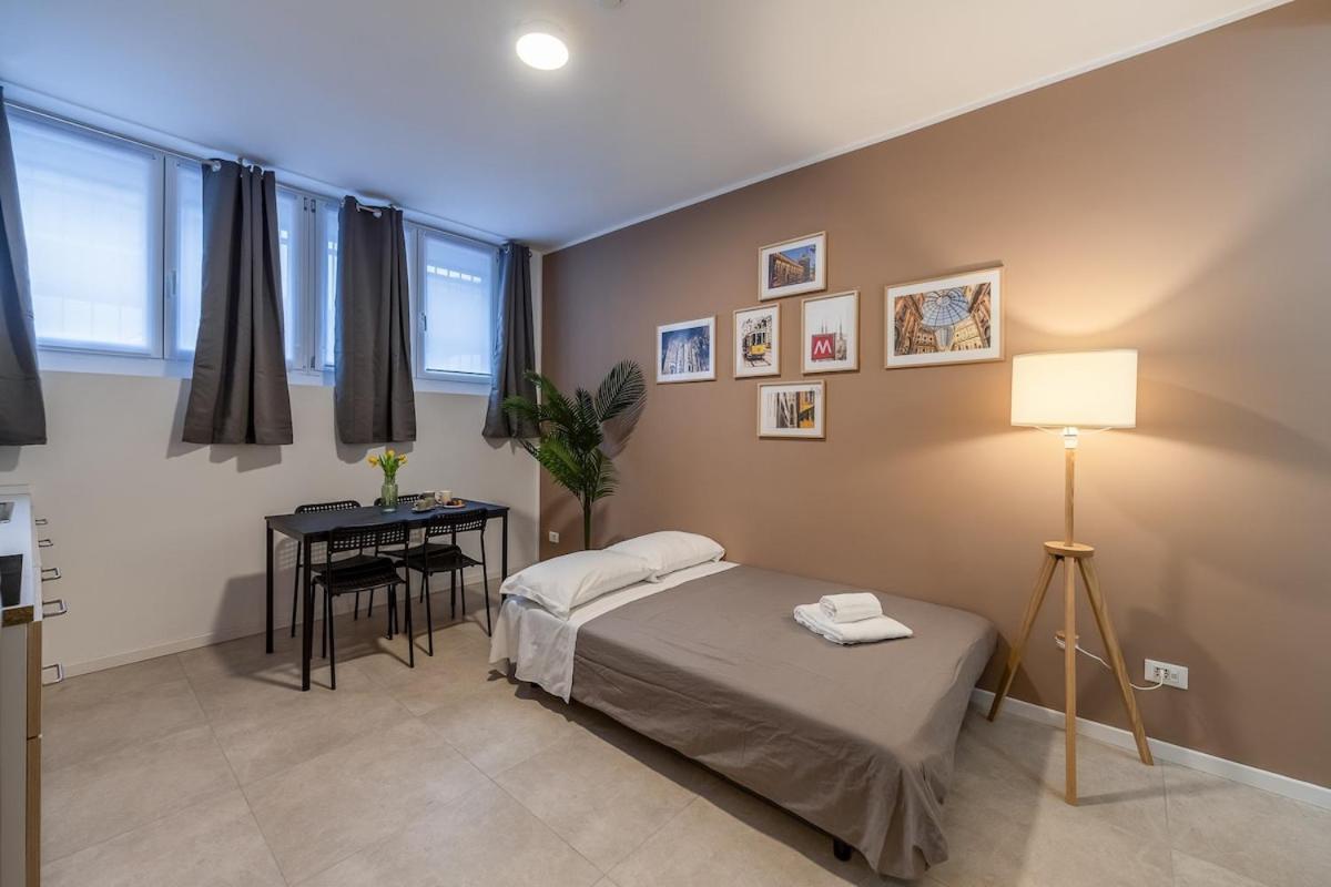 Authentic Private Flat 2 Min From Navigli Apartamento Milão Exterior foto