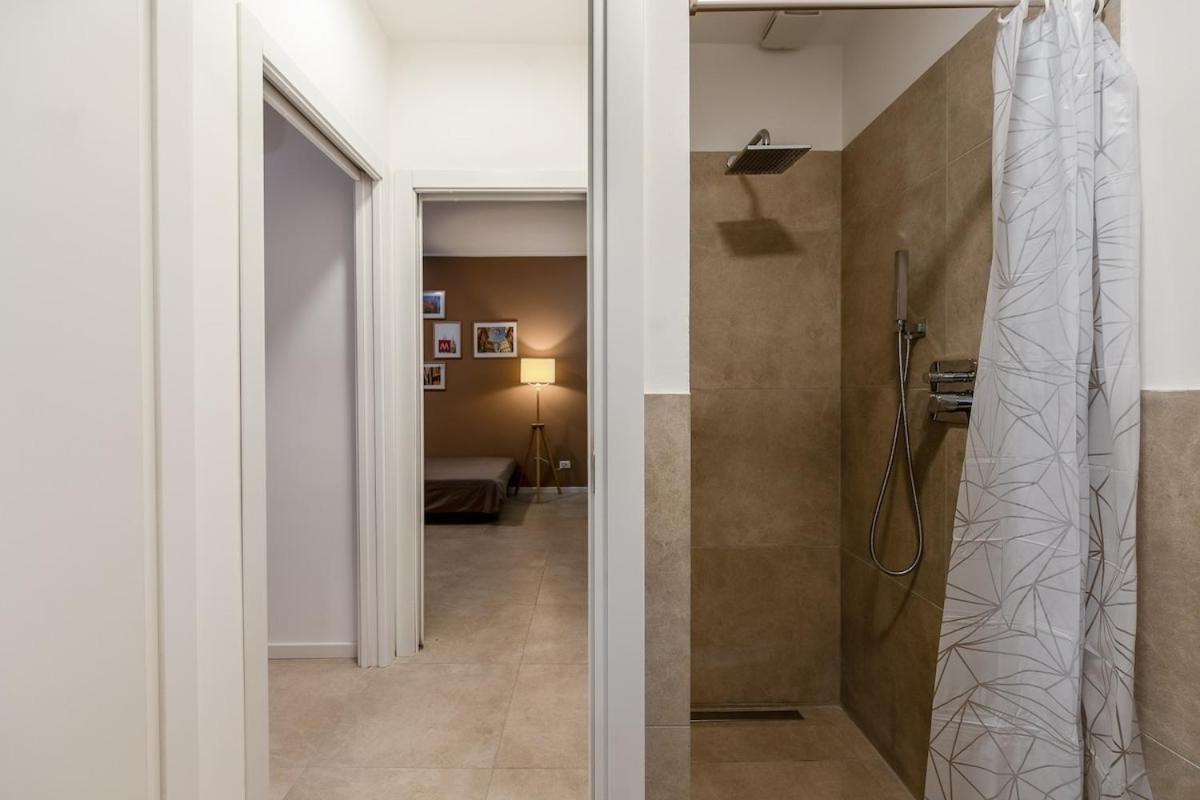 Authentic Private Flat 2 Min From Navigli Apartamento Milão Exterior foto